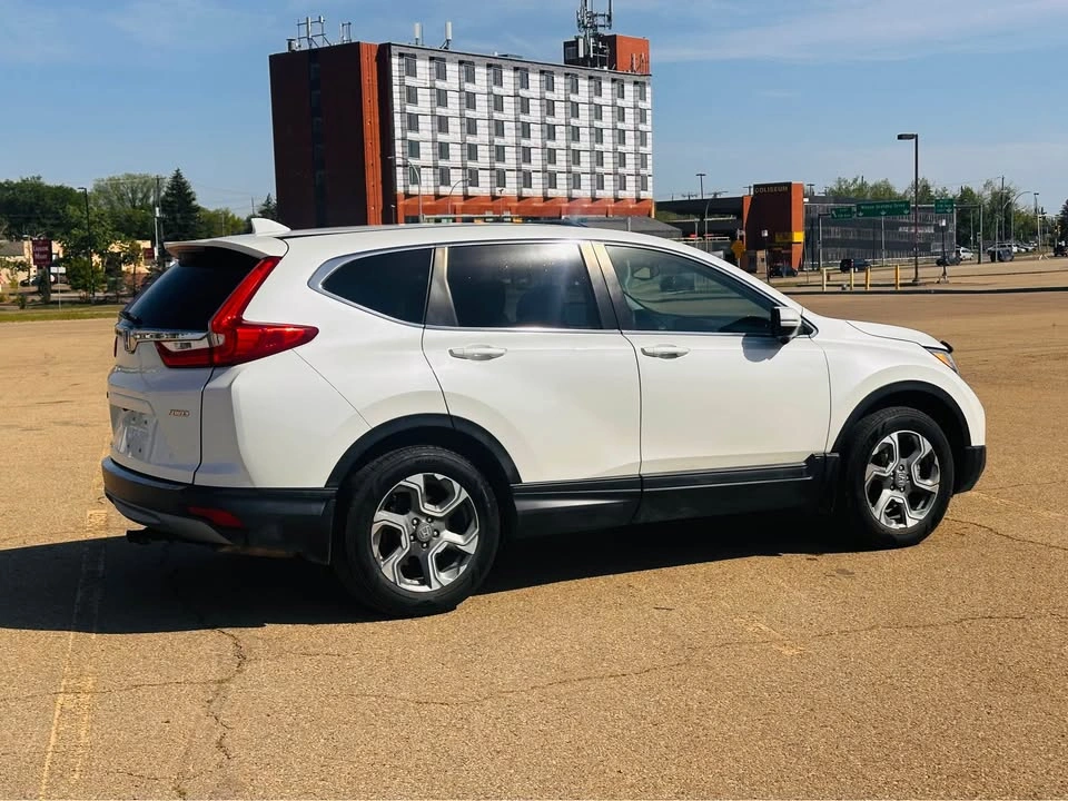 2017 Honda CR-V - photo 2