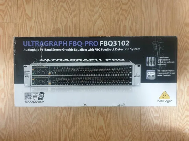 Behringer FBQ3102 Ultragraph Pro Equalizer
