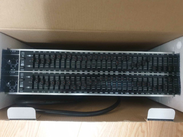 Behringer FBQ3102 Ultragraph Pro Equalizer - photo 3