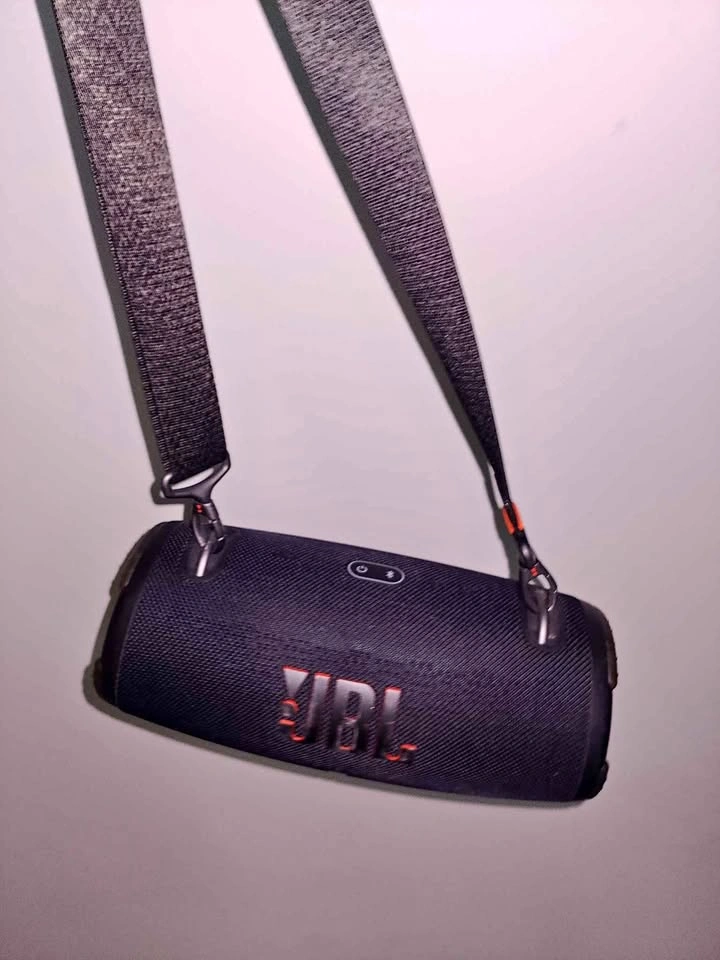 JBL Xtreme 3 speaker