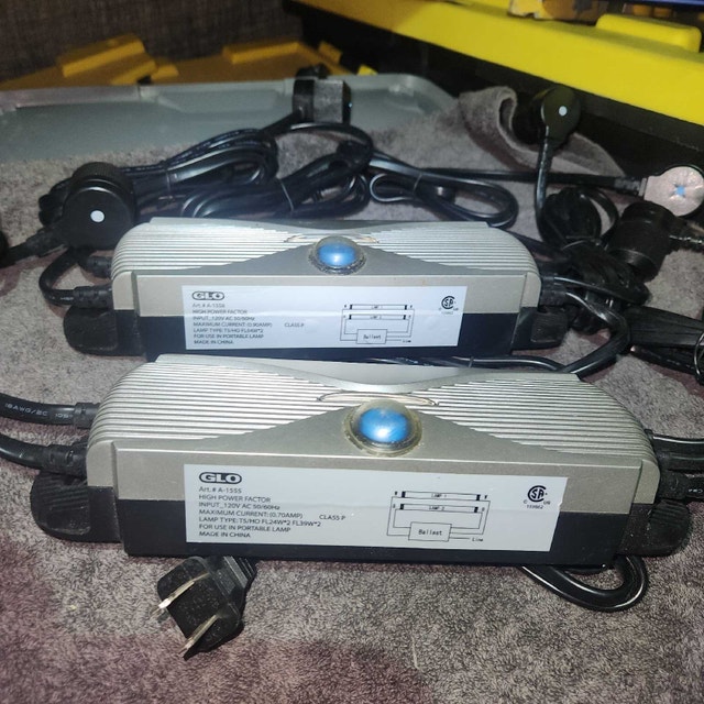 2 (never used) A-1555 (T5) glo ballast