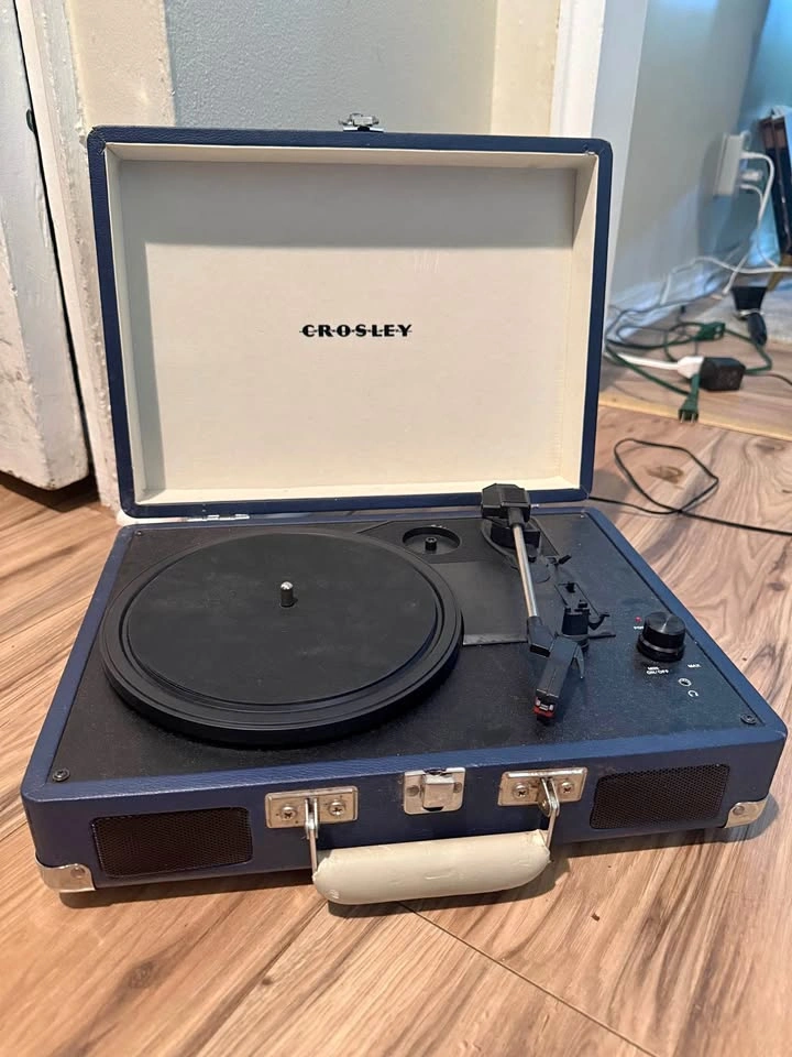 Crosley Cruiser Plus Vinyl Record Player with Speakers