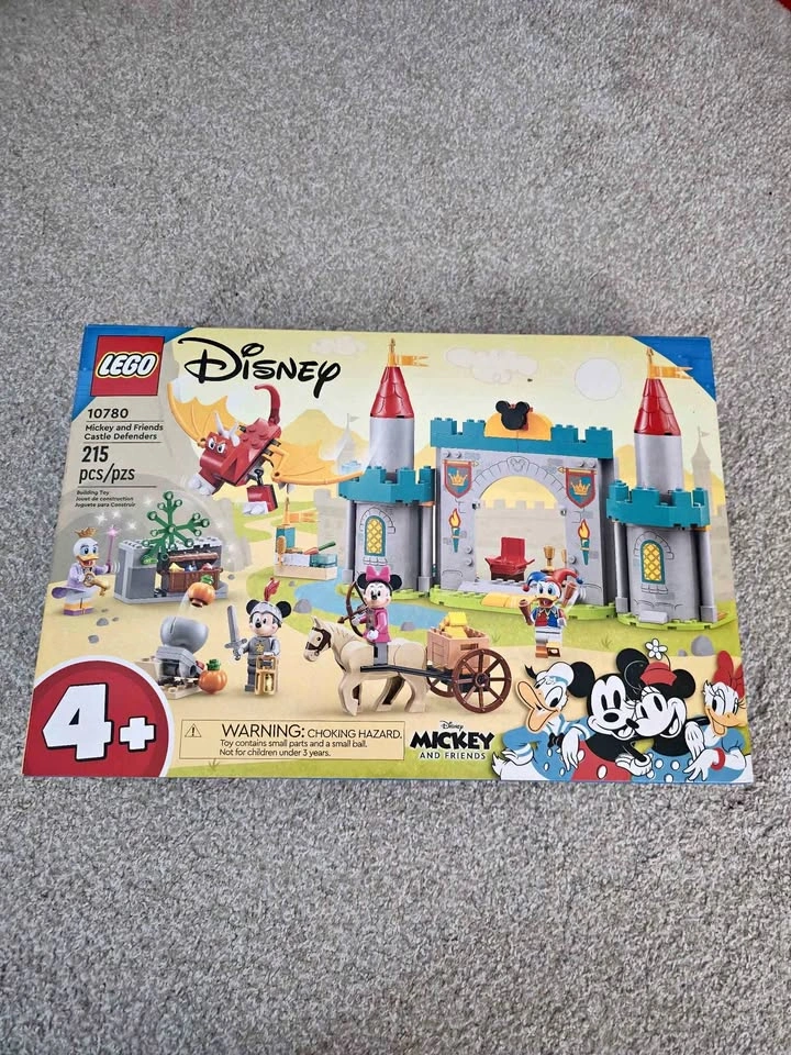 LEGO Disney Mickey and Friends Castle Defenders 10780