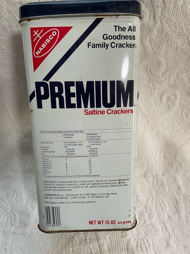 1978 Nabisco Premium Saltine Crackers Tin with Lid - 15 oz - photo 3