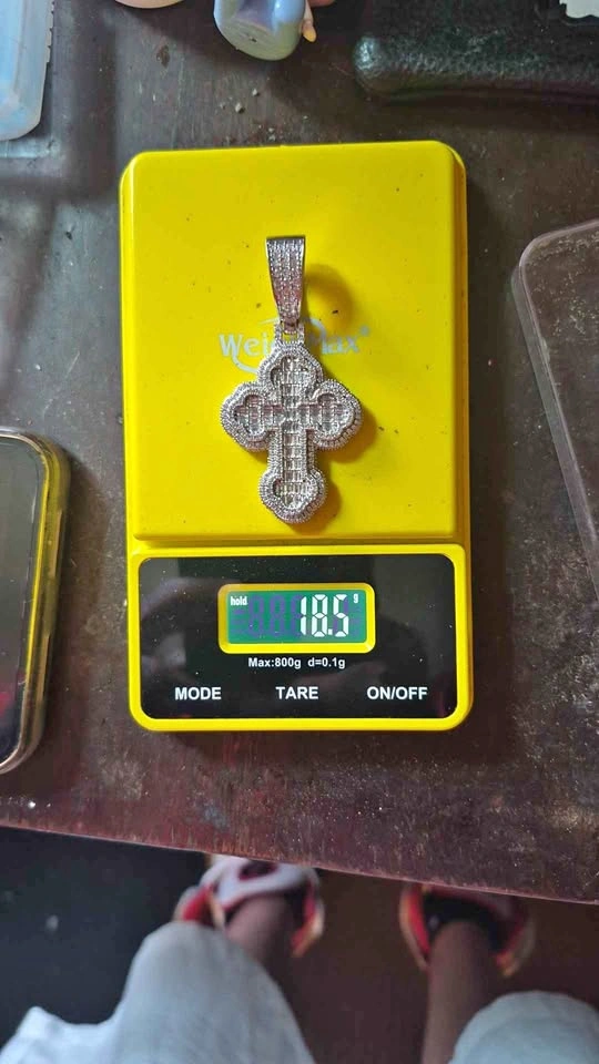 Iced out cross pendant with 24 inch stainless steel 3mm chain