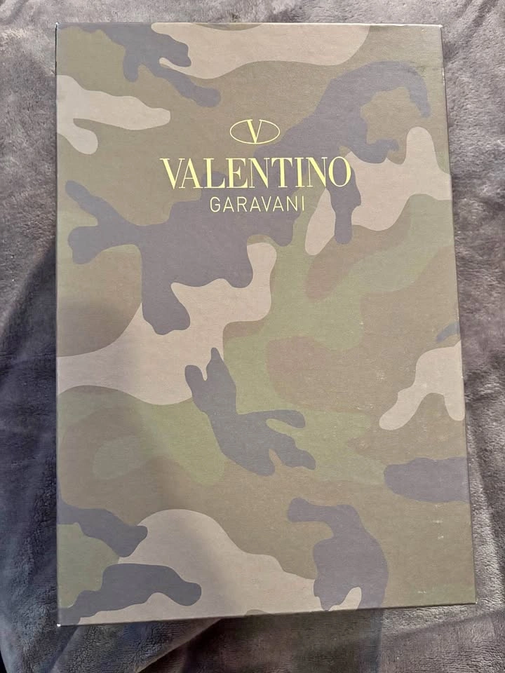 Valentino Wmns Rockrunner Army Pink