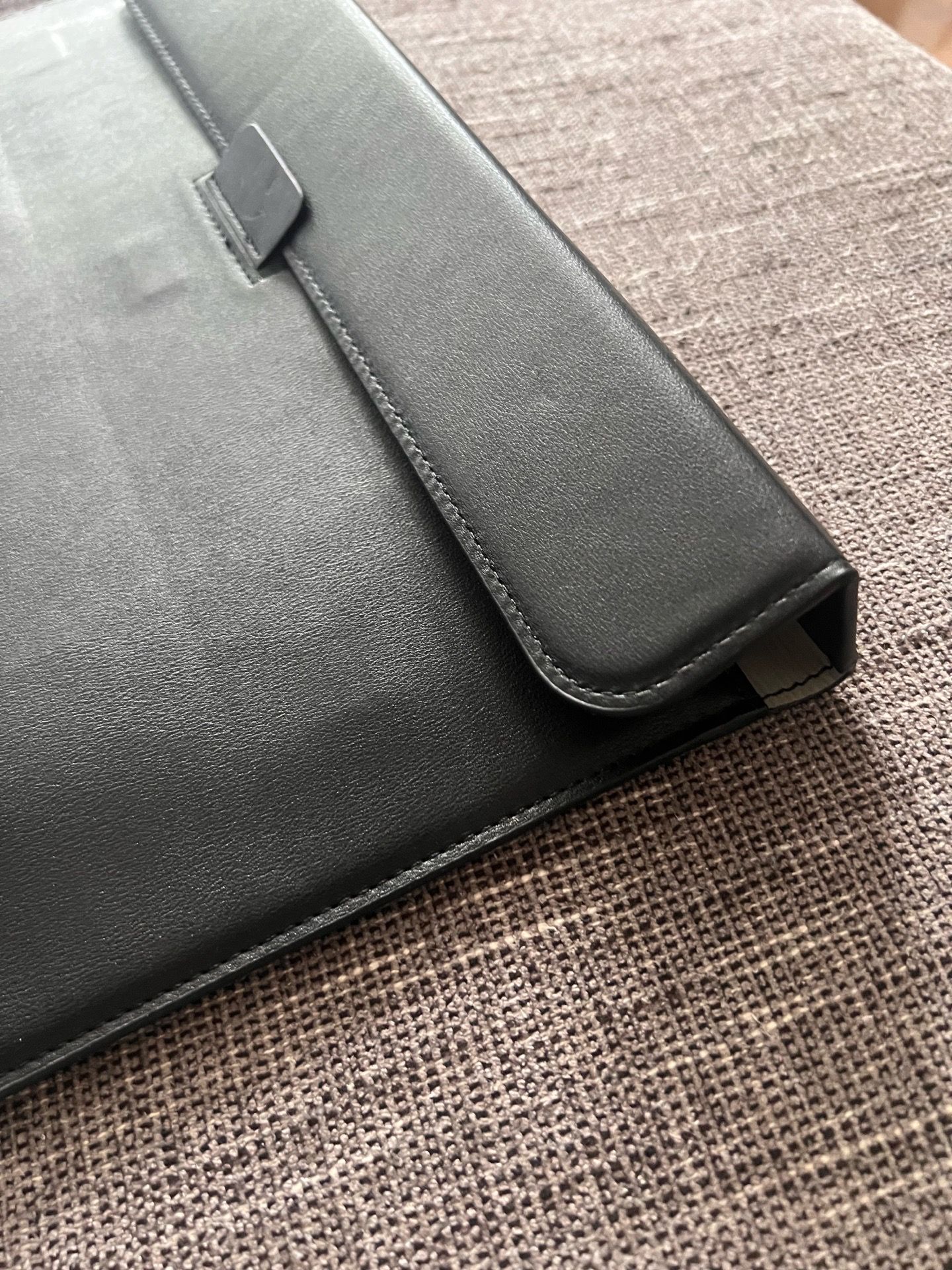 Black Vegan Leather 13 inch Laptop Carry Case - photo 5