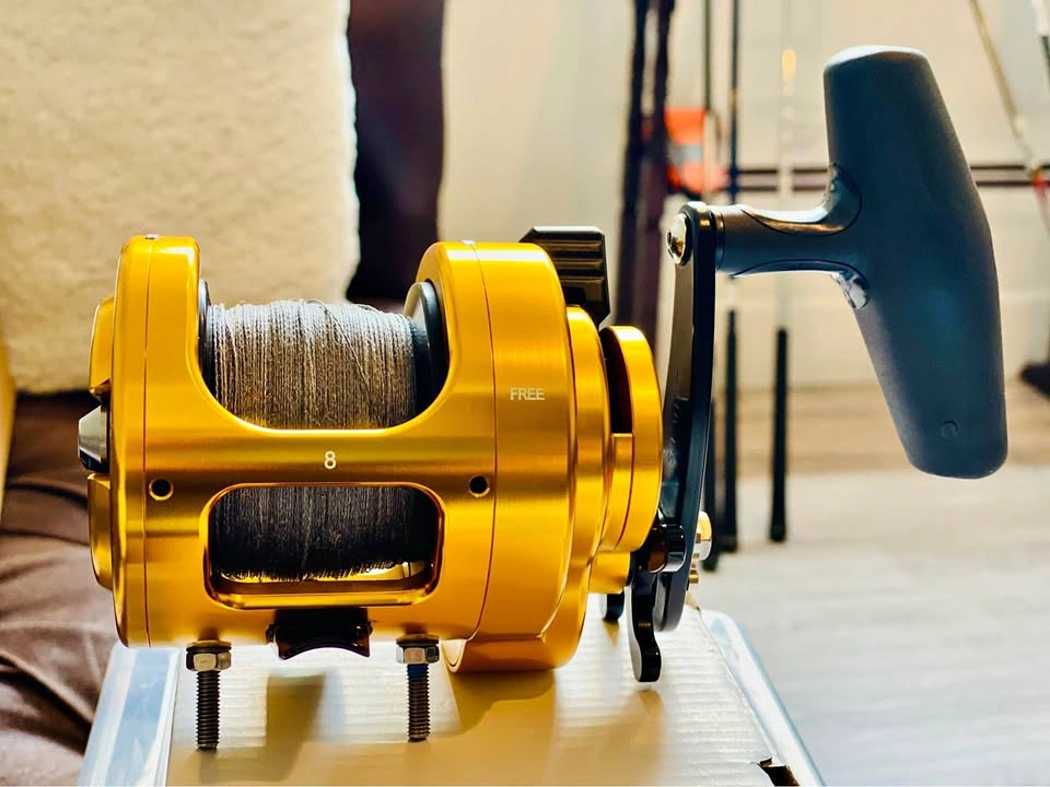 Tiburon Engineering Smart Shift Reel — Like New! RARE GOLD