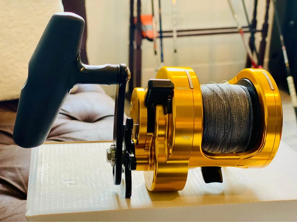Tiburon Engineering Smart Shift Reel — Like New! RARE GOLD - photo 2