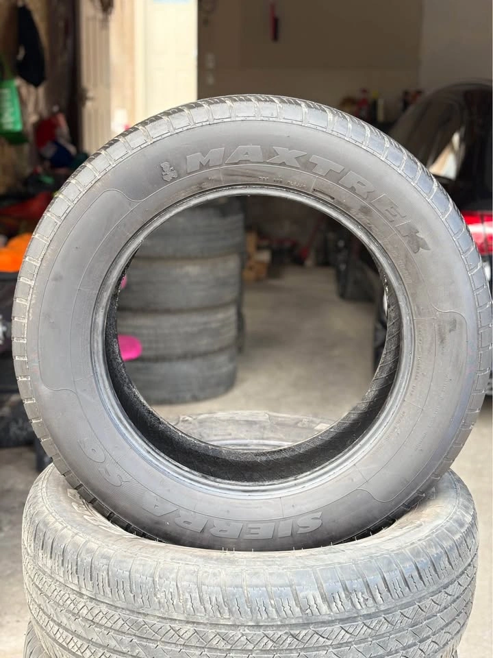 (4) 275/60R20 MaxTrek Sierra S6 All Season Tires! - photo 2