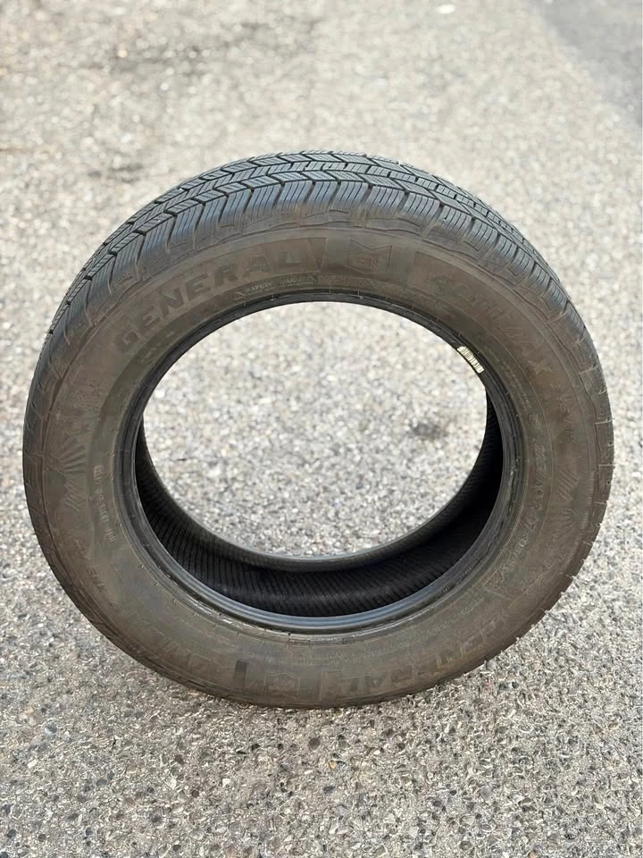 General 225/60R17 Winter Tire