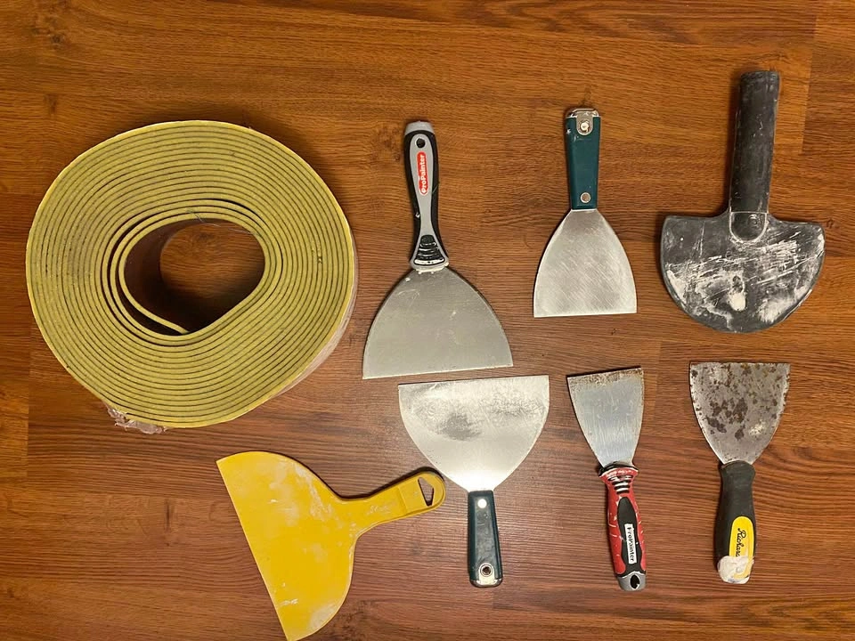 Knife and Sanding Paper