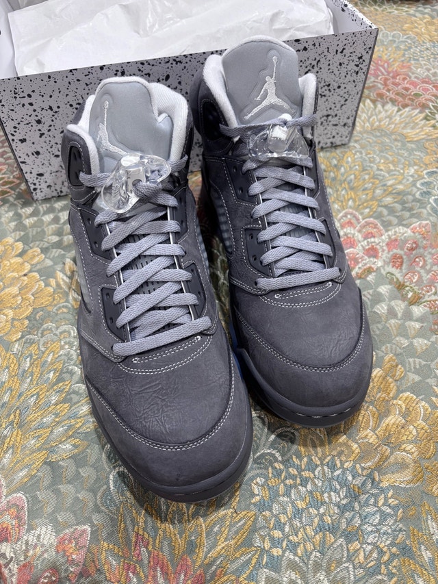 jordan 5 wolf grey - size 10.5 - photo 2