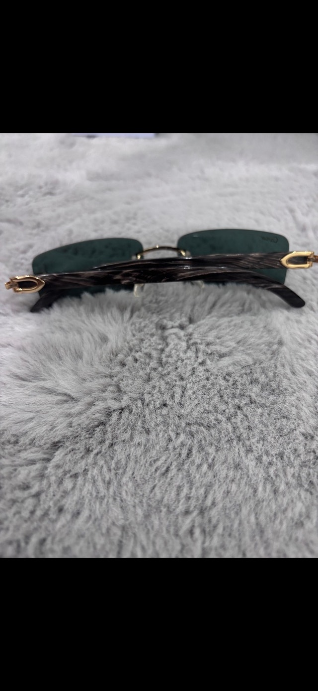 Cartier green tint/black buff glasses - photo 2