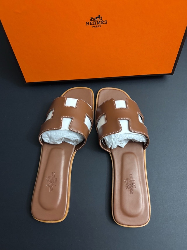 Hermes sandal - size 7 (Authentic)