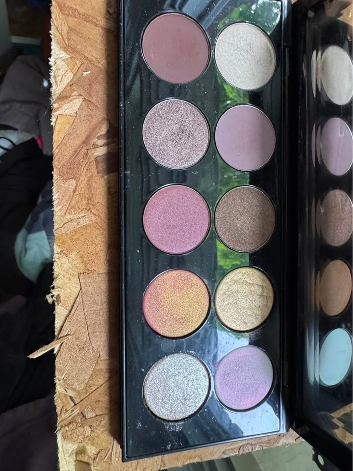 Pat McGrath Labs Mothership Divine Rose Eyeshadow Palette - photo 2