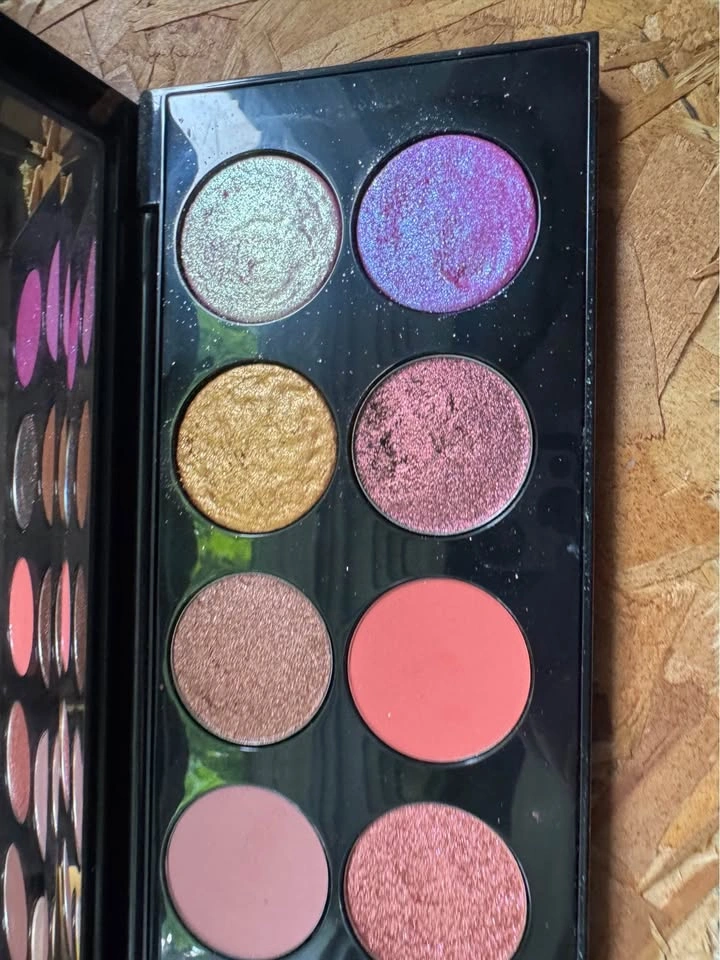 Pat McGrath Huetopian Dream Palette - photo 3