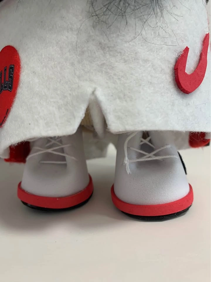 NBA Collectible Gnomes - Michael Jordan - photo 3