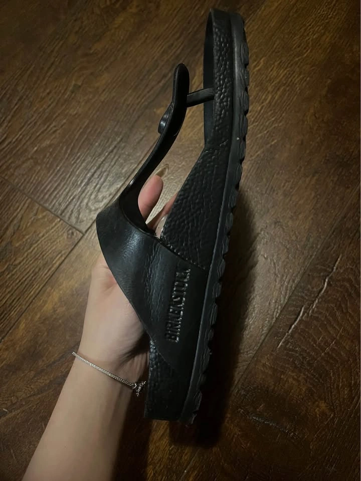 Birkenstock Gizeh EVA Sandals Black Size 36 - photo 3