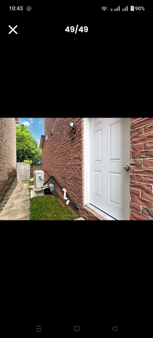 Private Basement Room
