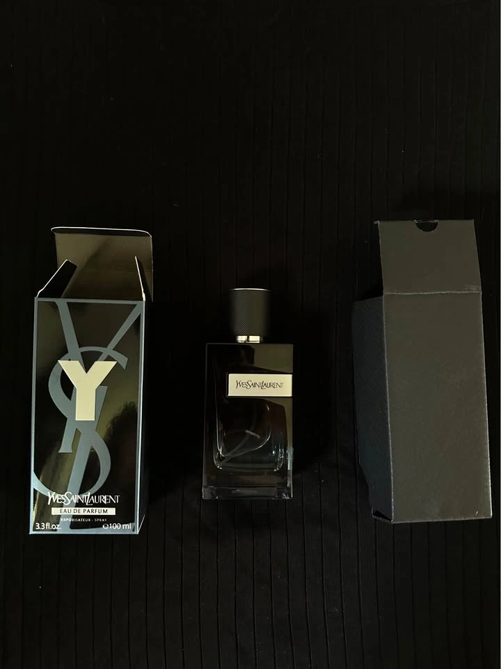 Yves Saint Laurent Eau De Parfum - photo 2