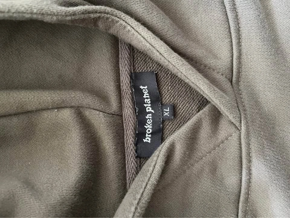 Broken Planet Off the Grid hoodie - photo 3
