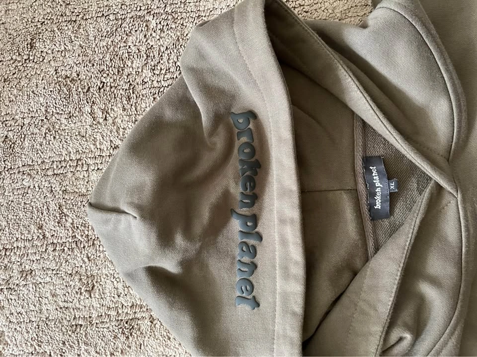 Broken Planet Off the Grid hoodie - photo 4