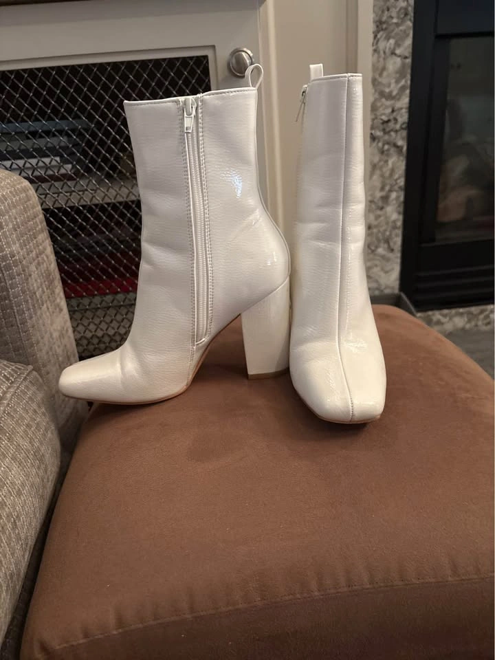 White Patent Leather Ankle Boots - photo 2