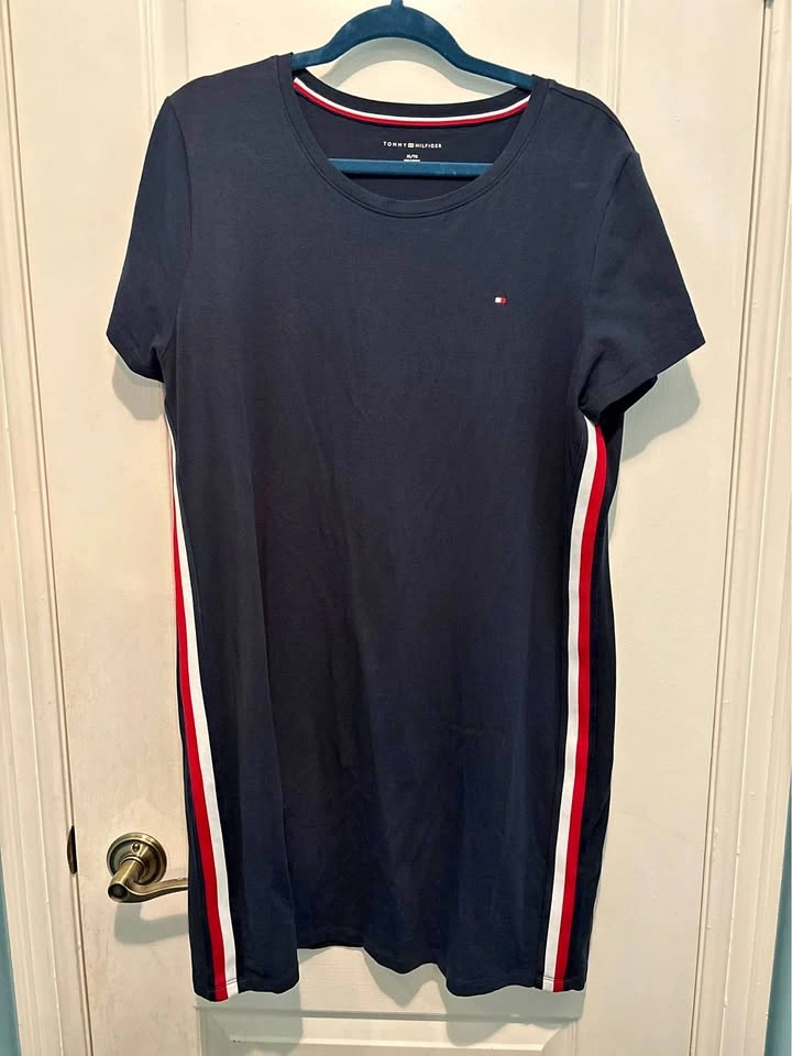 Tommy Hilfiger T-Shirt Dress - Size: XL
