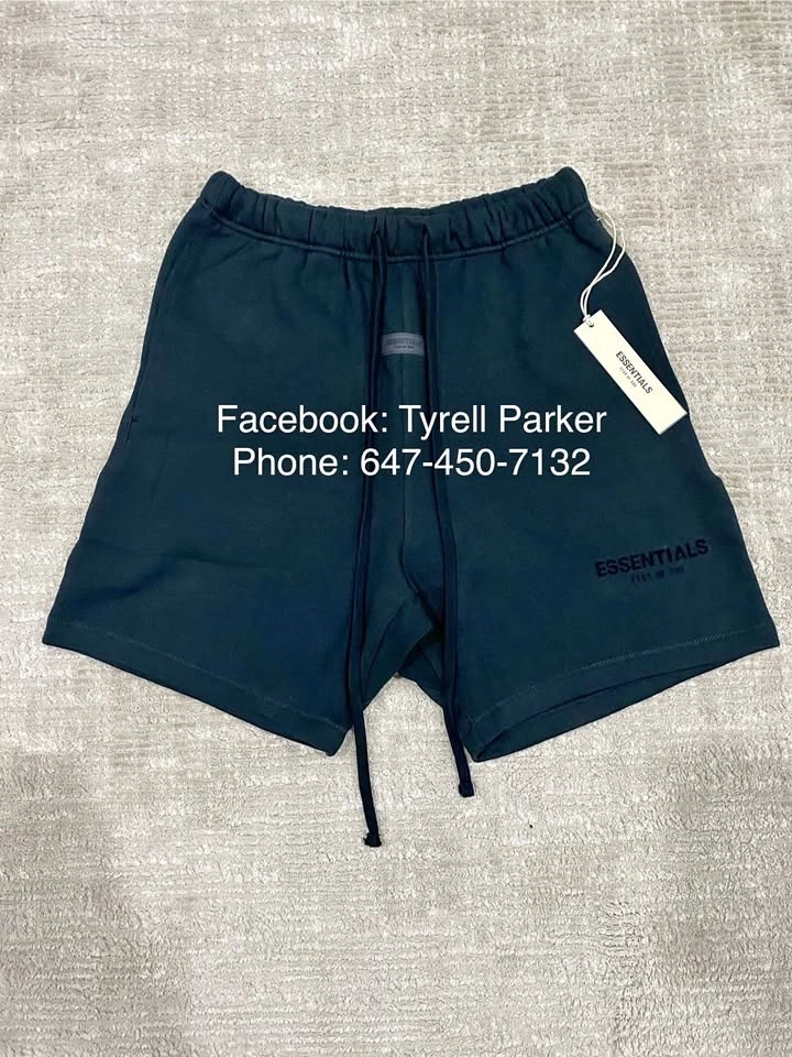 Essential Shorts Size Small
