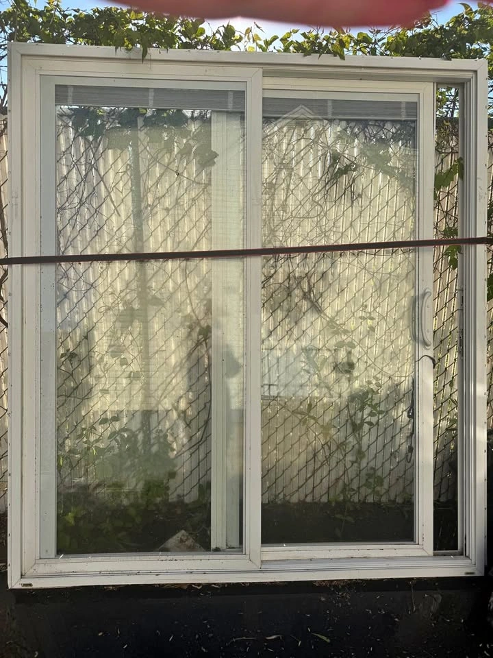 screen sliding door