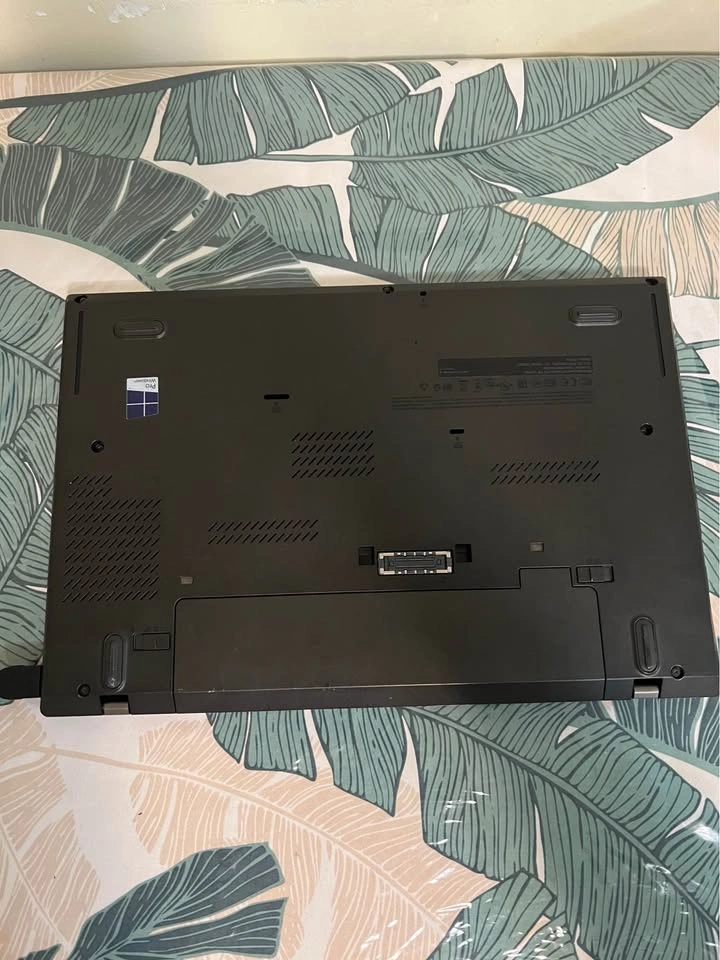 Lenovo ThinkPad laptop core-i5 12gb ram 256gb ssd - photo 2