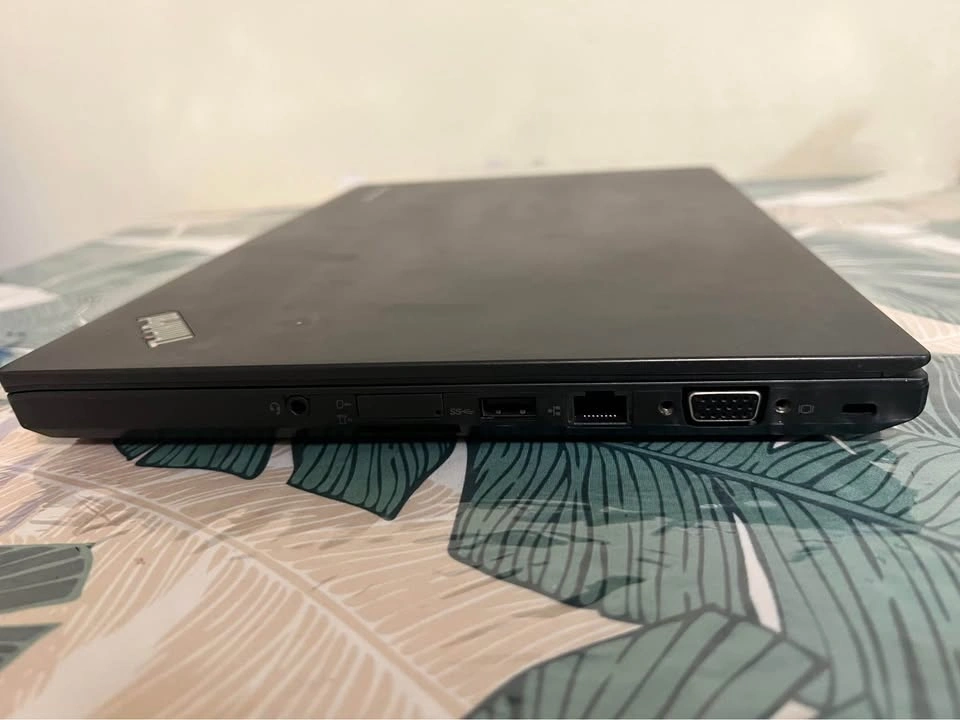 Lenovo ThinkPad laptop core-i5 12gb ram 256gb ssd - photo 3
