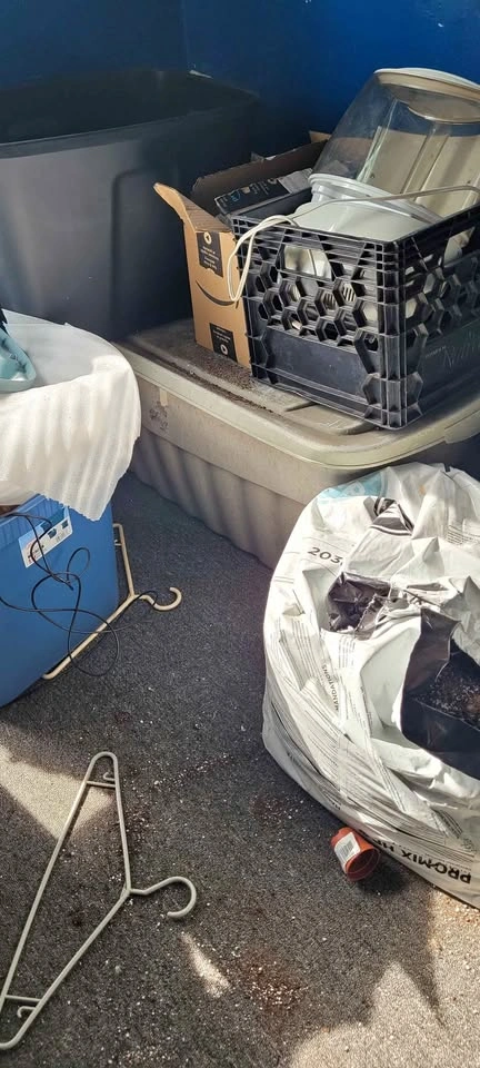 Indoor grow equipment