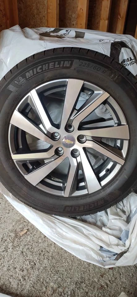 BARELY USED: Michelin Primacy Tour All-Season Tires – 225/60 R18 - photo 2