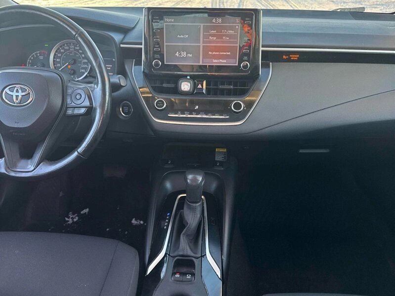 2020 Toyota Corolla LE - photo 2