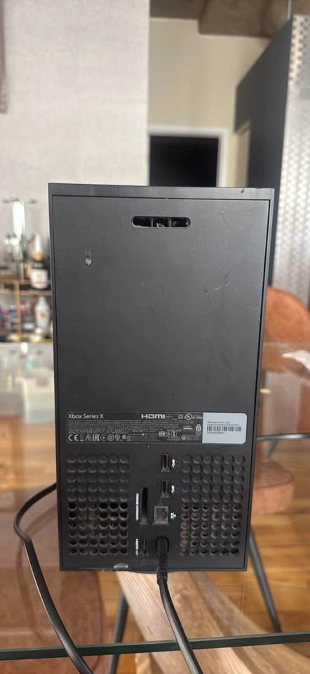 Xbox Series X - photo 2