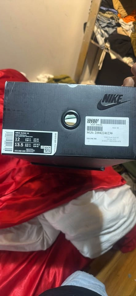 Nike Dunks SZ 12 - photo 2