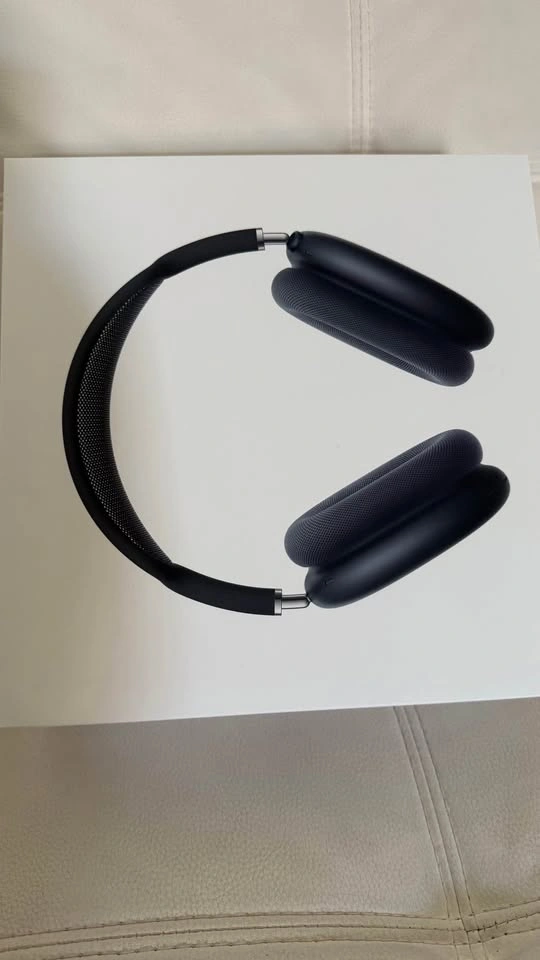 Unopened AirPods Pro Max – Brand New | Sealed Box - photo 3