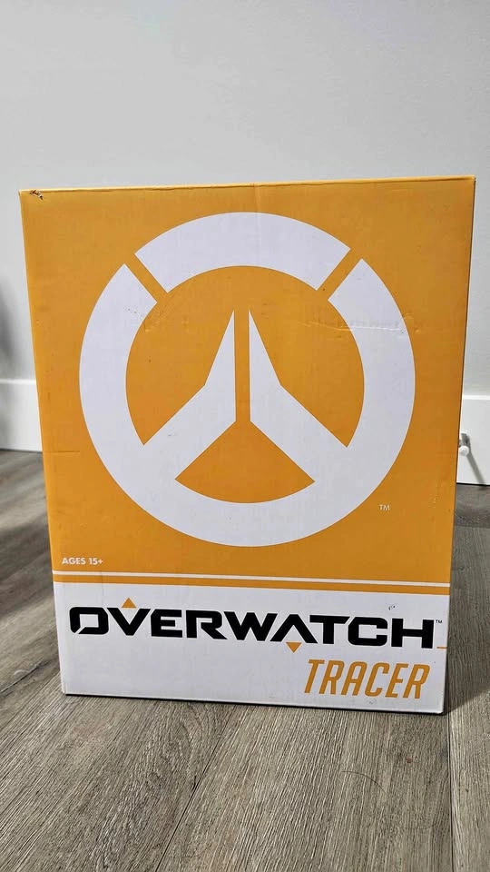 Overwatch tracer statue