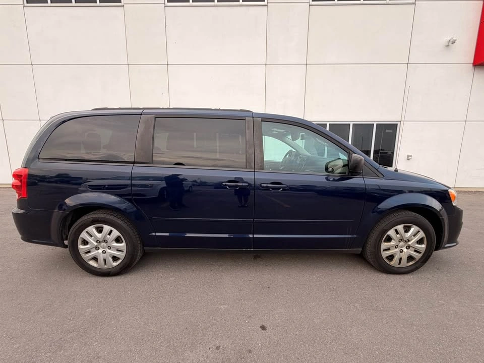 2015 Dodge Caravan - photo 4