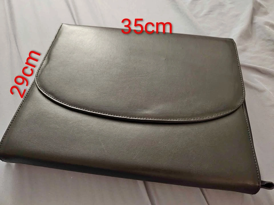 Black Zippered Portfolio / Document Organizer
