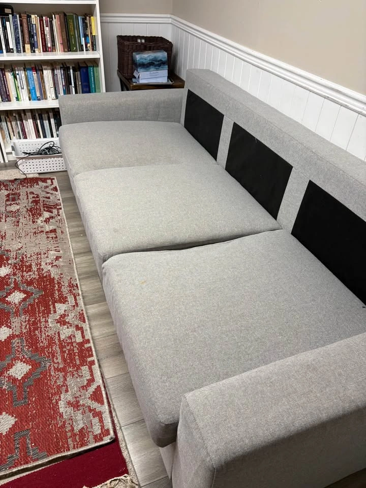 BARSLOV IKEA 3 seater couch - photo 2