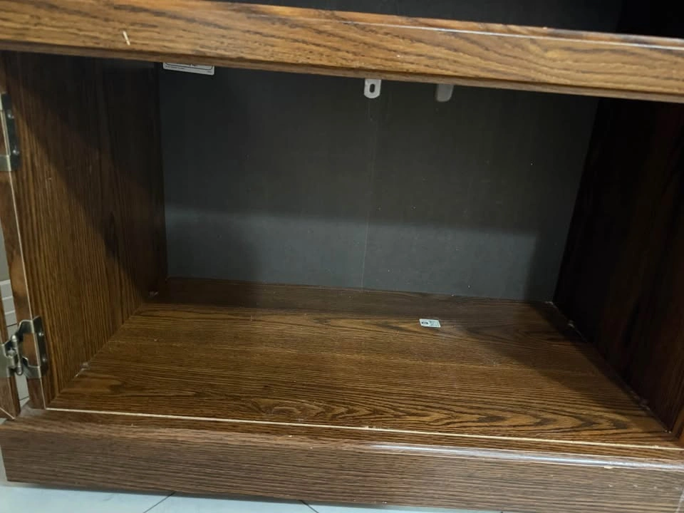 Wooden cabinet - photo 3