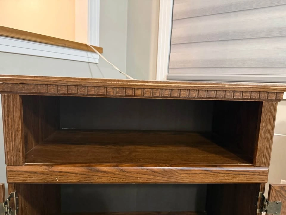 Wooden cabinet - photo 4