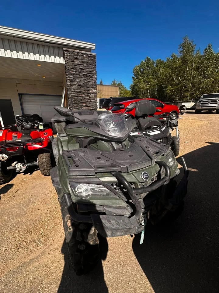 2022 CFMoto 1000 - photo 2