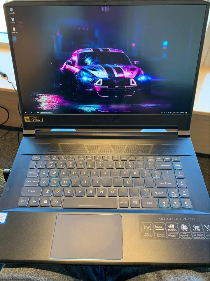 URGENT Triton 500 - i7 / RTX 2060 / 16GB RAM / 512GB SSD / 144Hz - photo 2