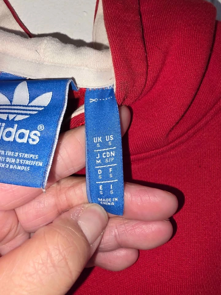 Red Adidas hoodie - photo 4