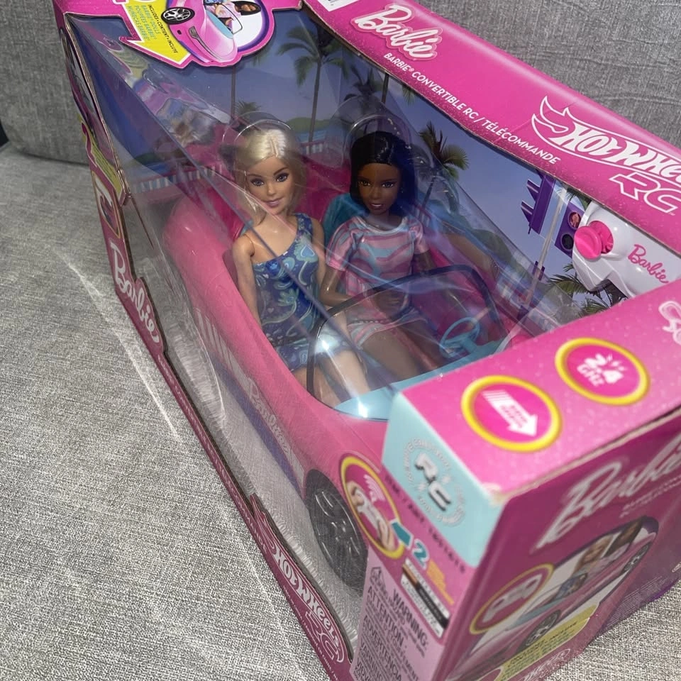 New Hot Wheels BARBIE RC Convertible Car With 2 Barbie Dolls - photo 4