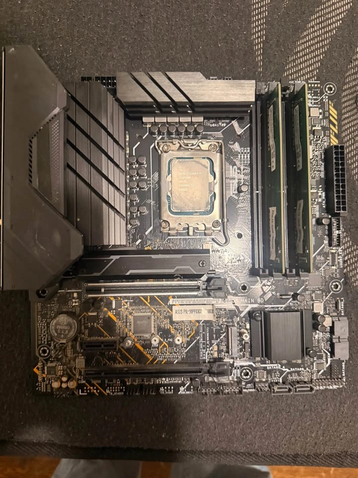 I7-12700F MOBO CPU RAM COMBO - photo 2